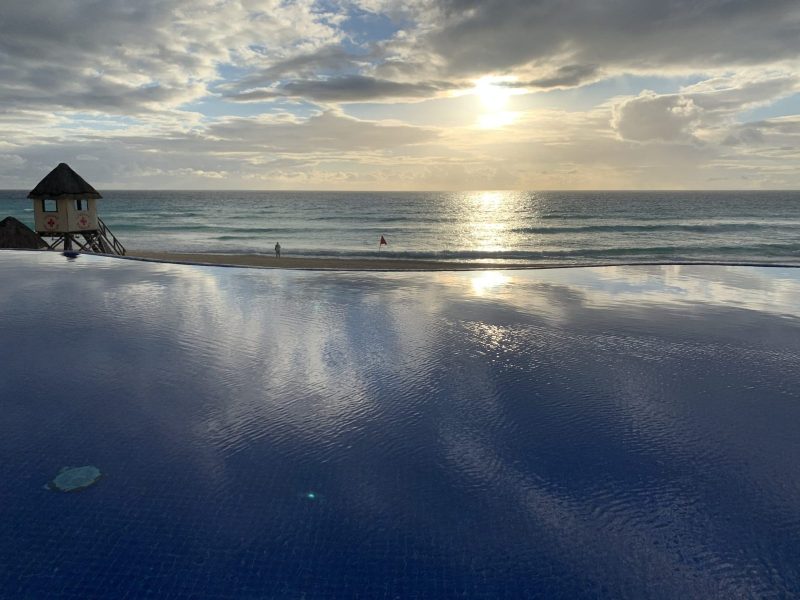 Cliffside Infinity Villa with a horizon pool above the sea